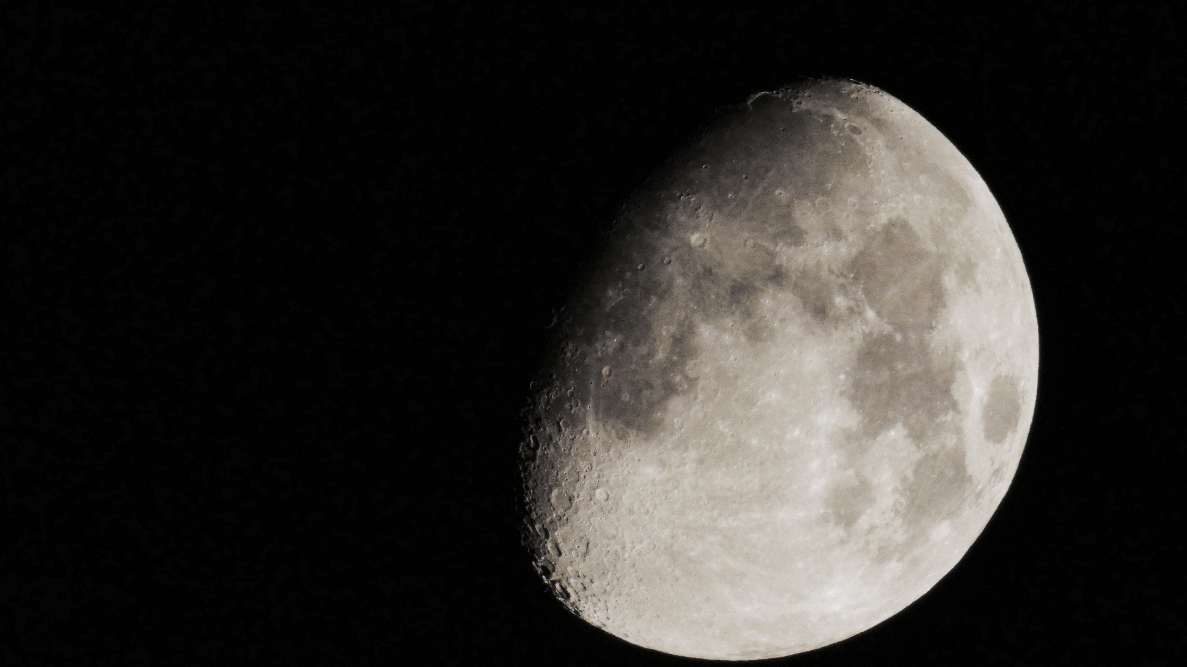 moon-1-1.jpg