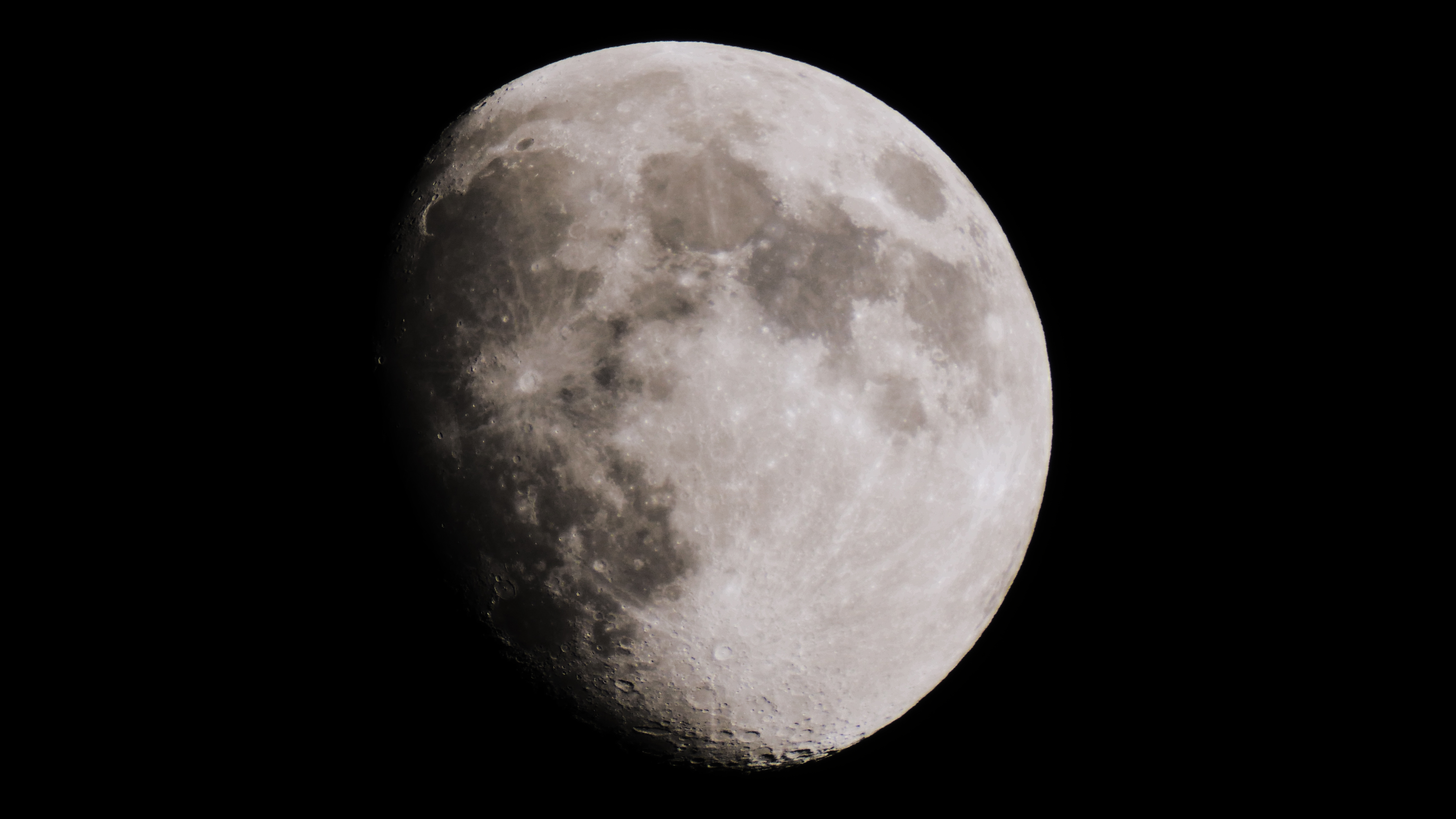 moon-2.jpg