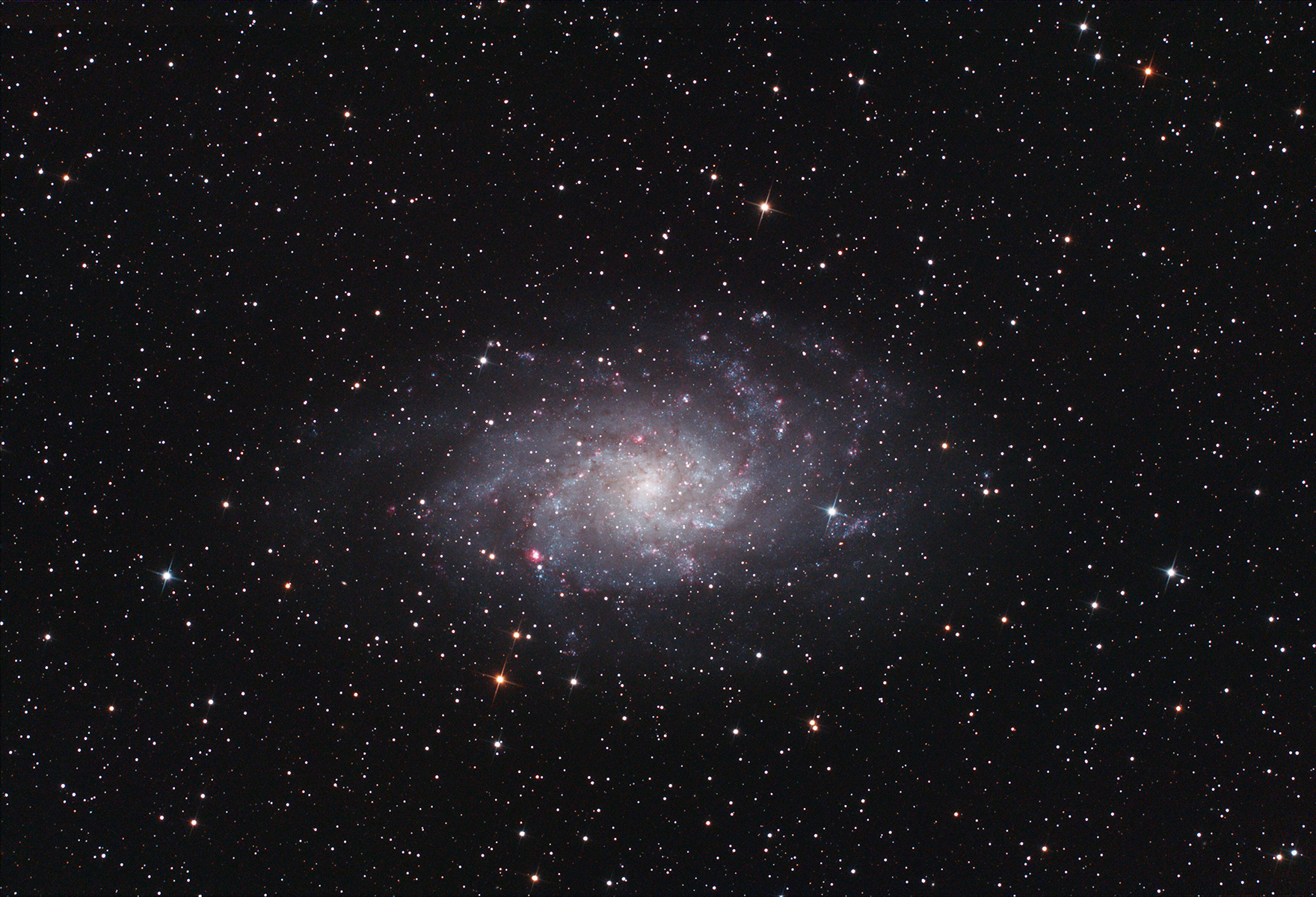 M33三角座星系