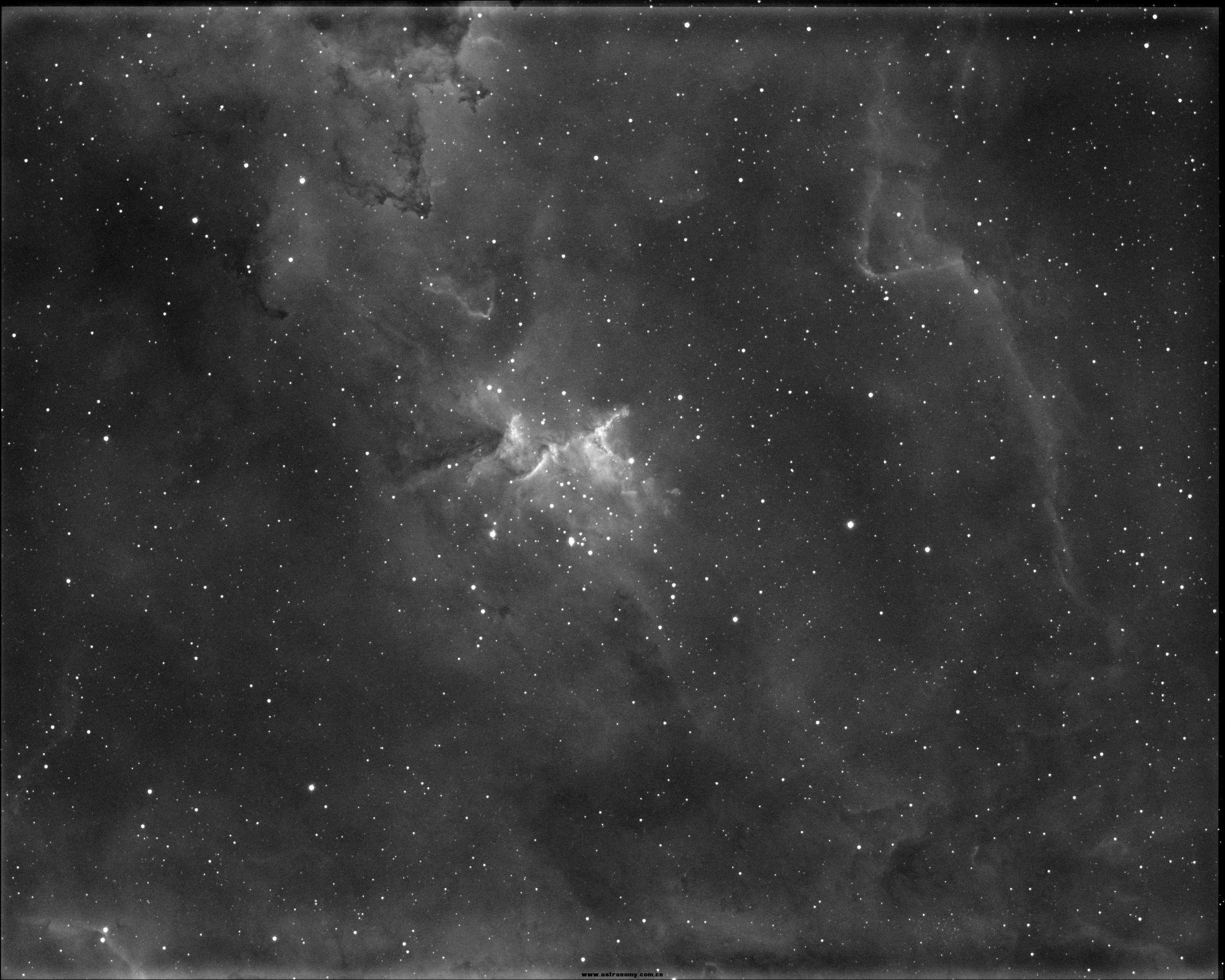 ic1805_100q_atikone_Ha_20min_4h20m_ddp.jpg