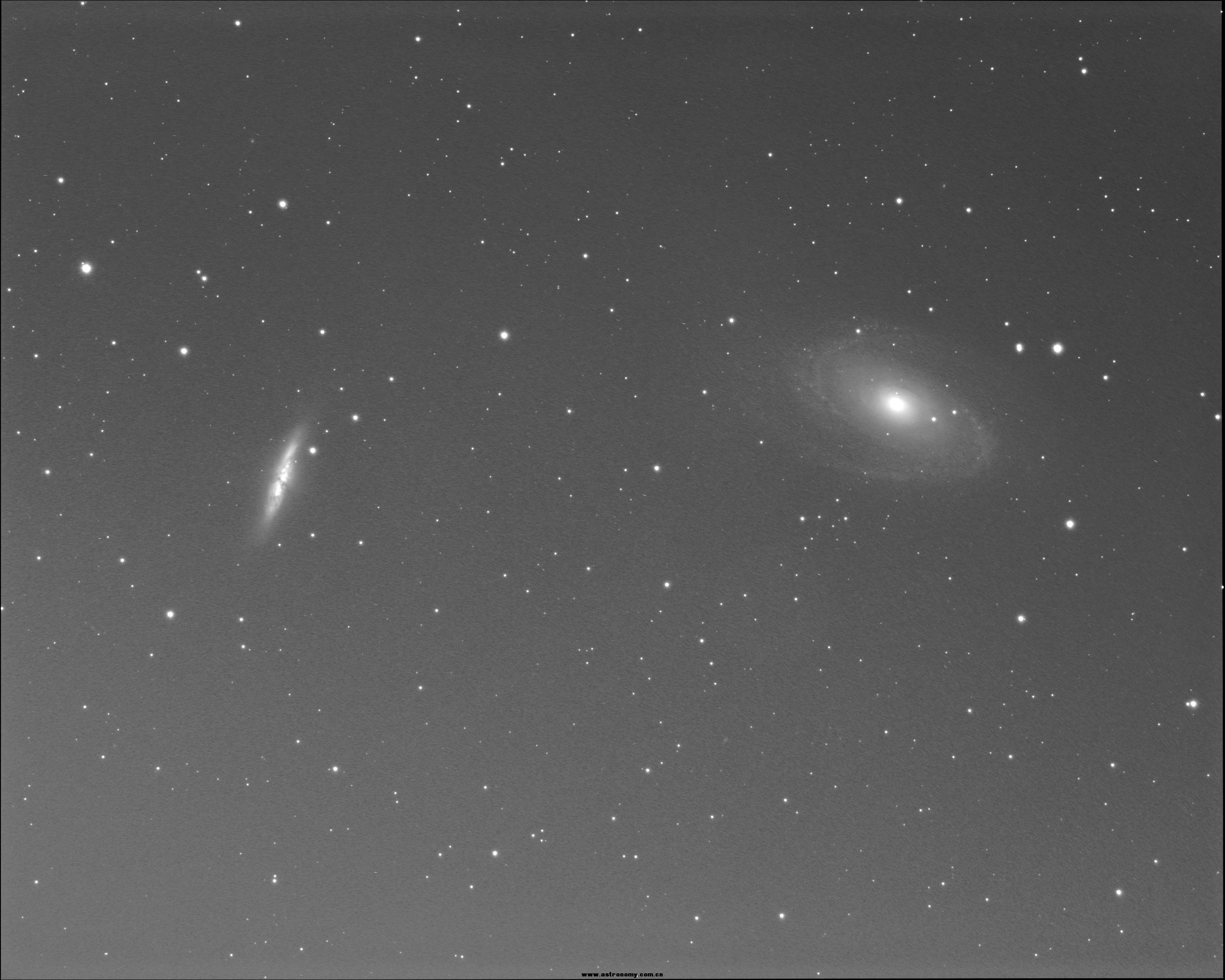 m81m82_100q_atikone_L_4min_2hour_ddp.jpg