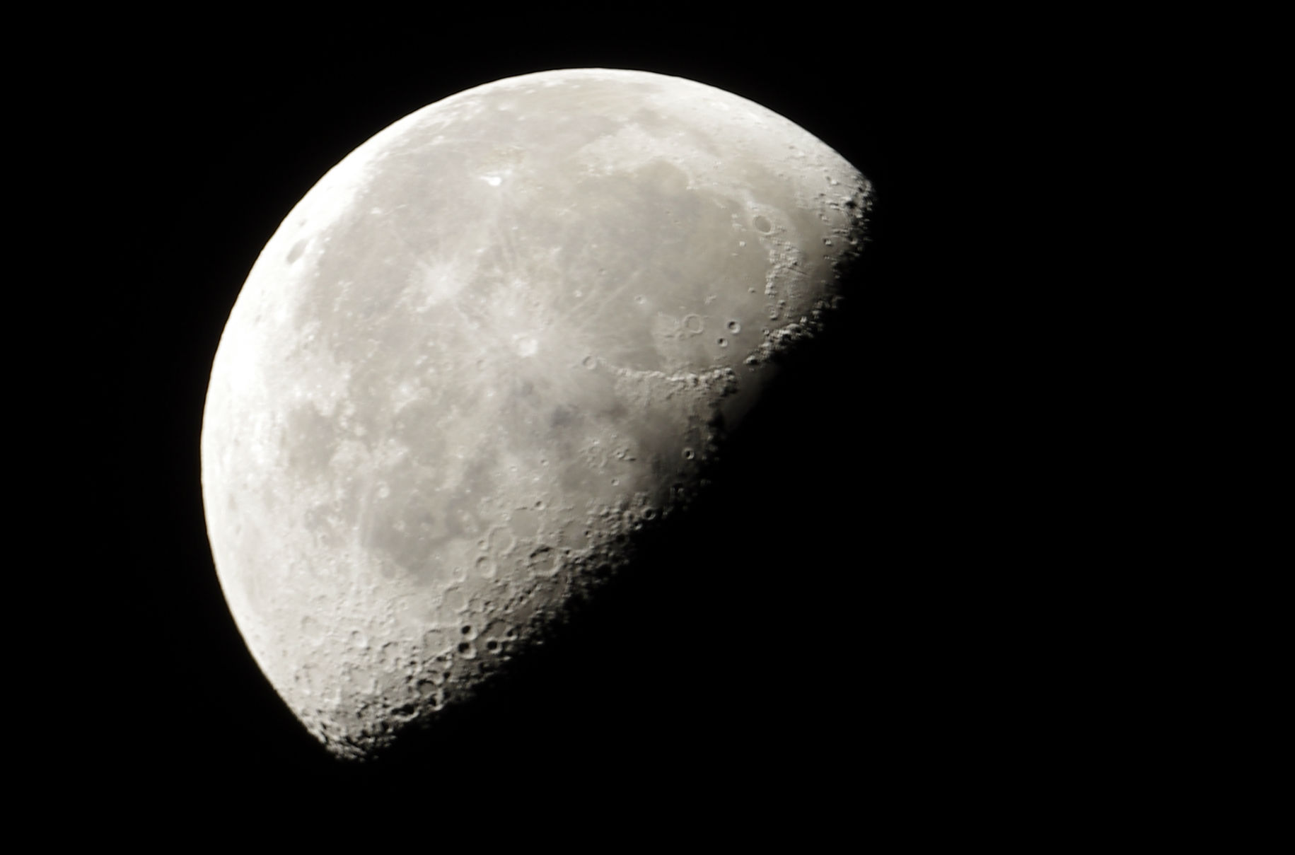 moon .jpg