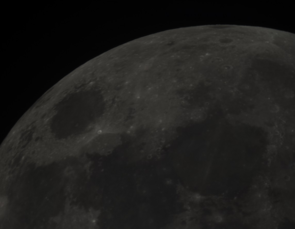 月球 2015_4_30 21_23_03_g5_ap142.jpg