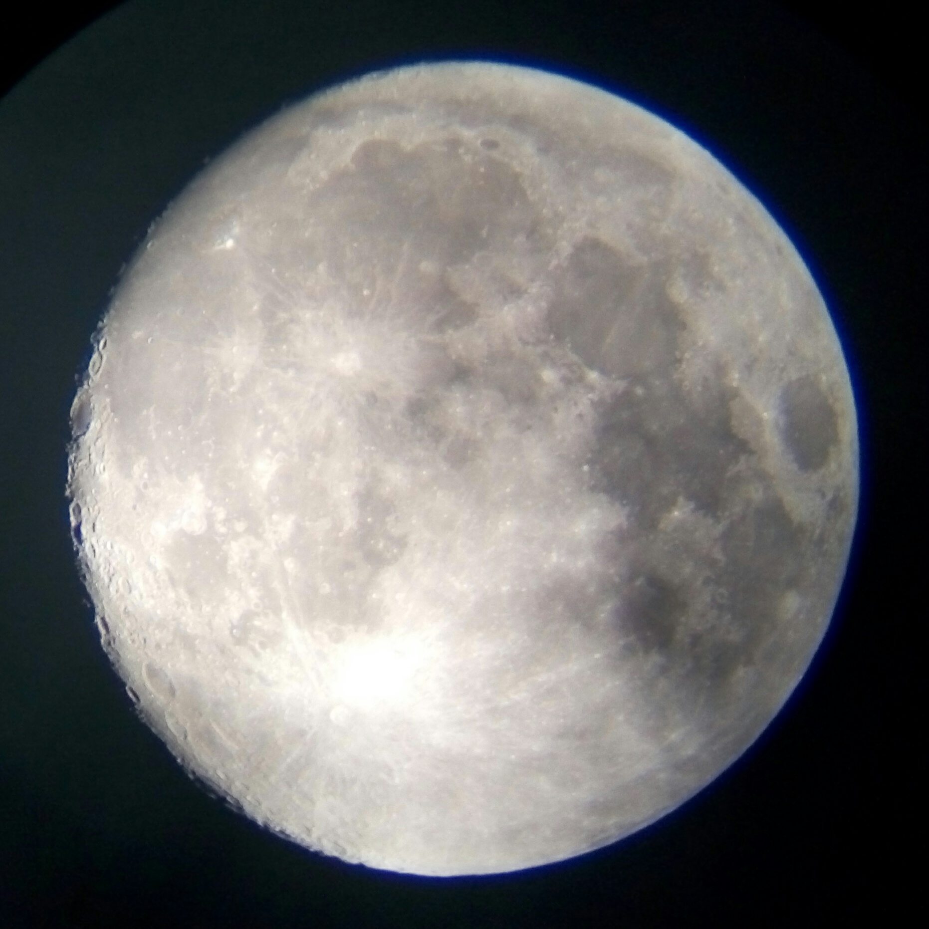 月球P50926-215923-002.jpg