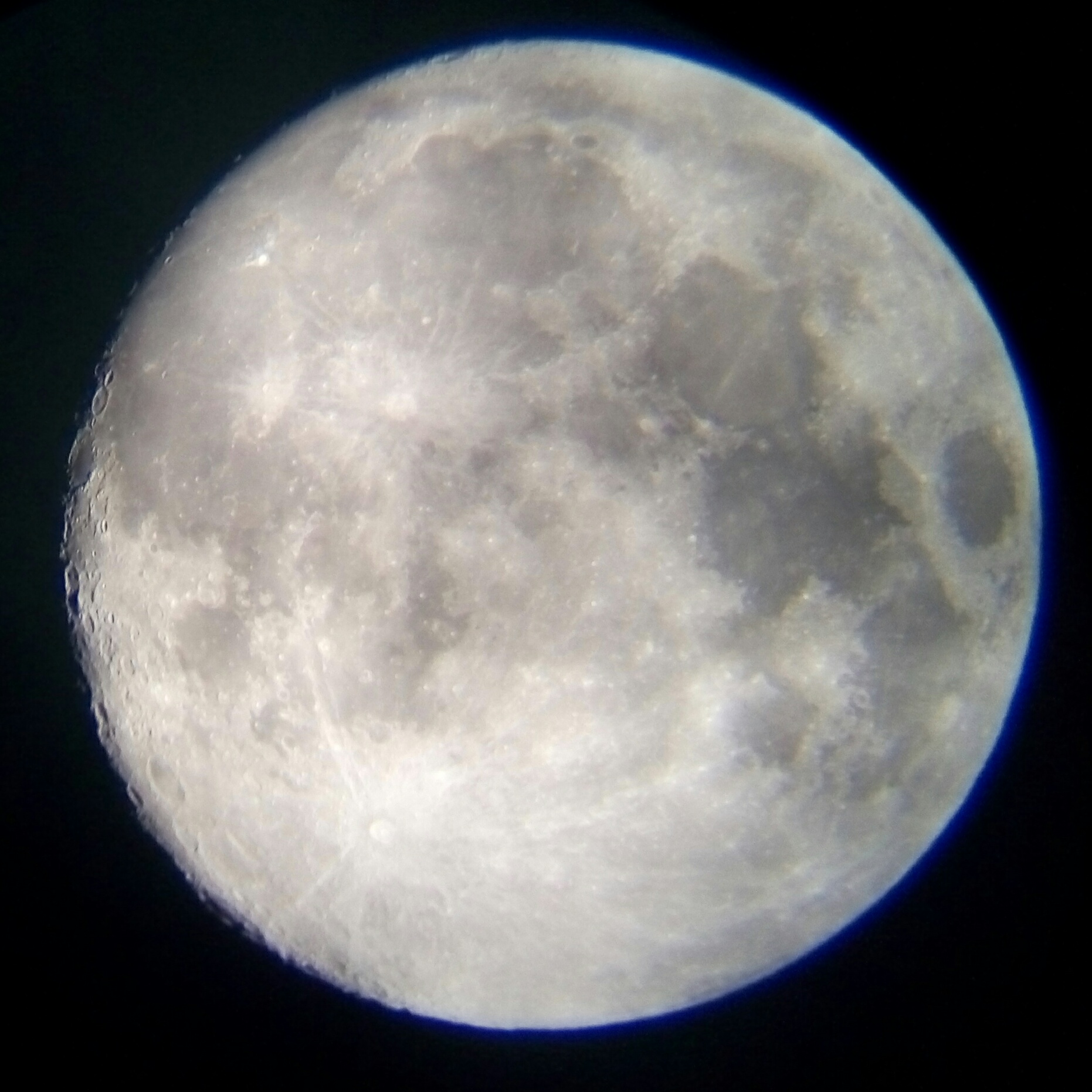 月球P50926-220309-006.jpg