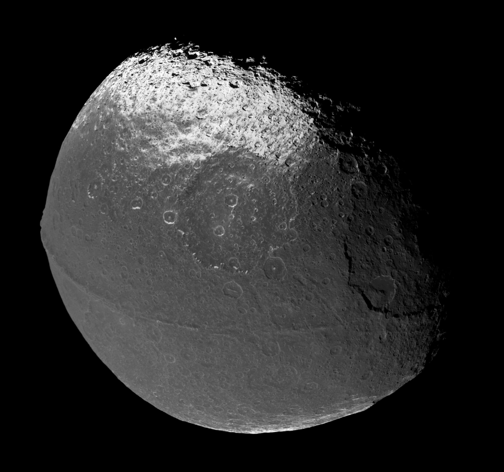 Iapetus_土卫八.jpg