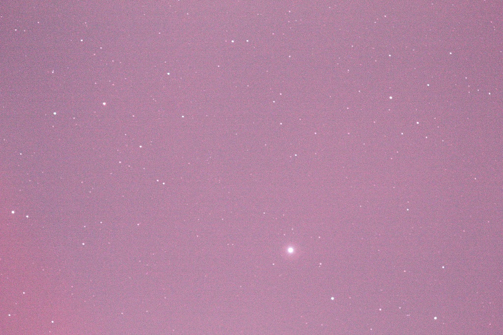 LIGHT_300s_1600iso_ 34c_20151108-19h13m47s044ms.jpg