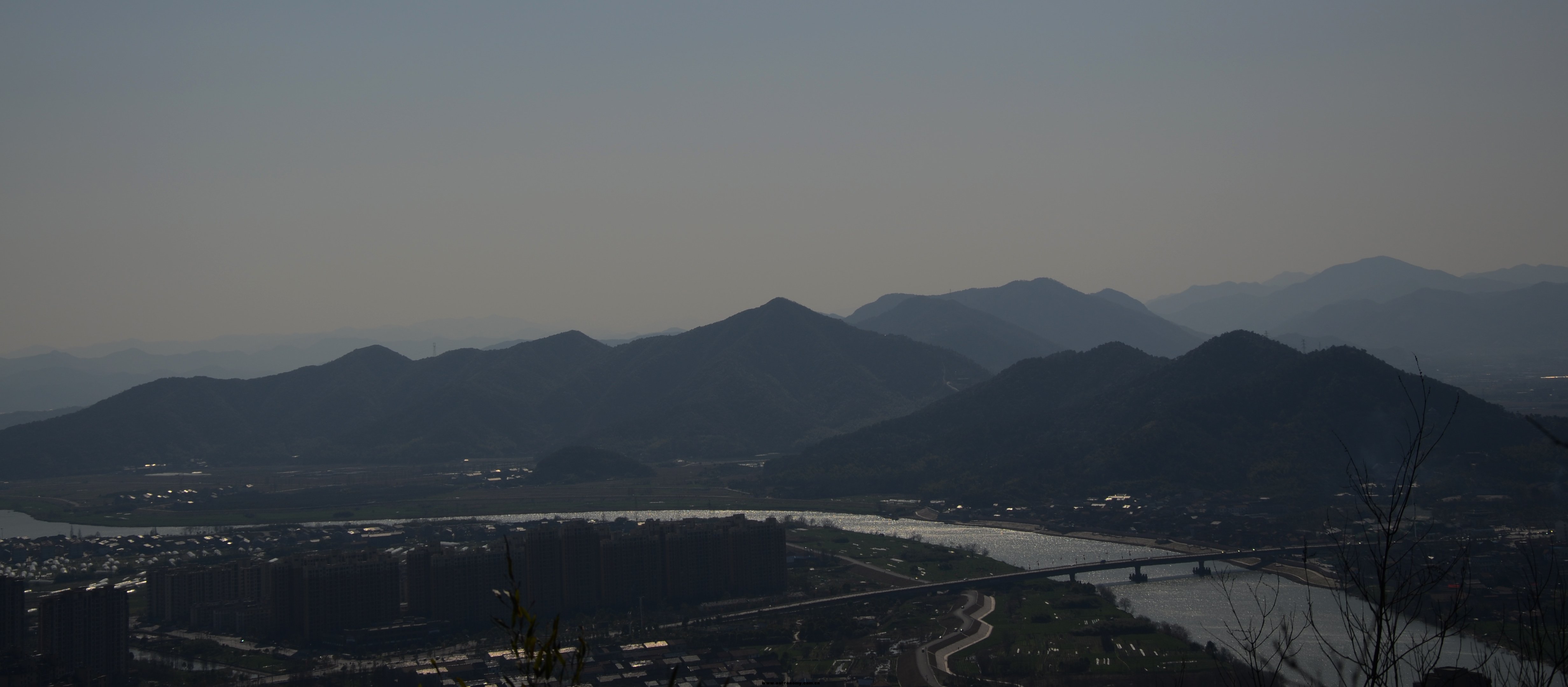 后院星野 · 远山