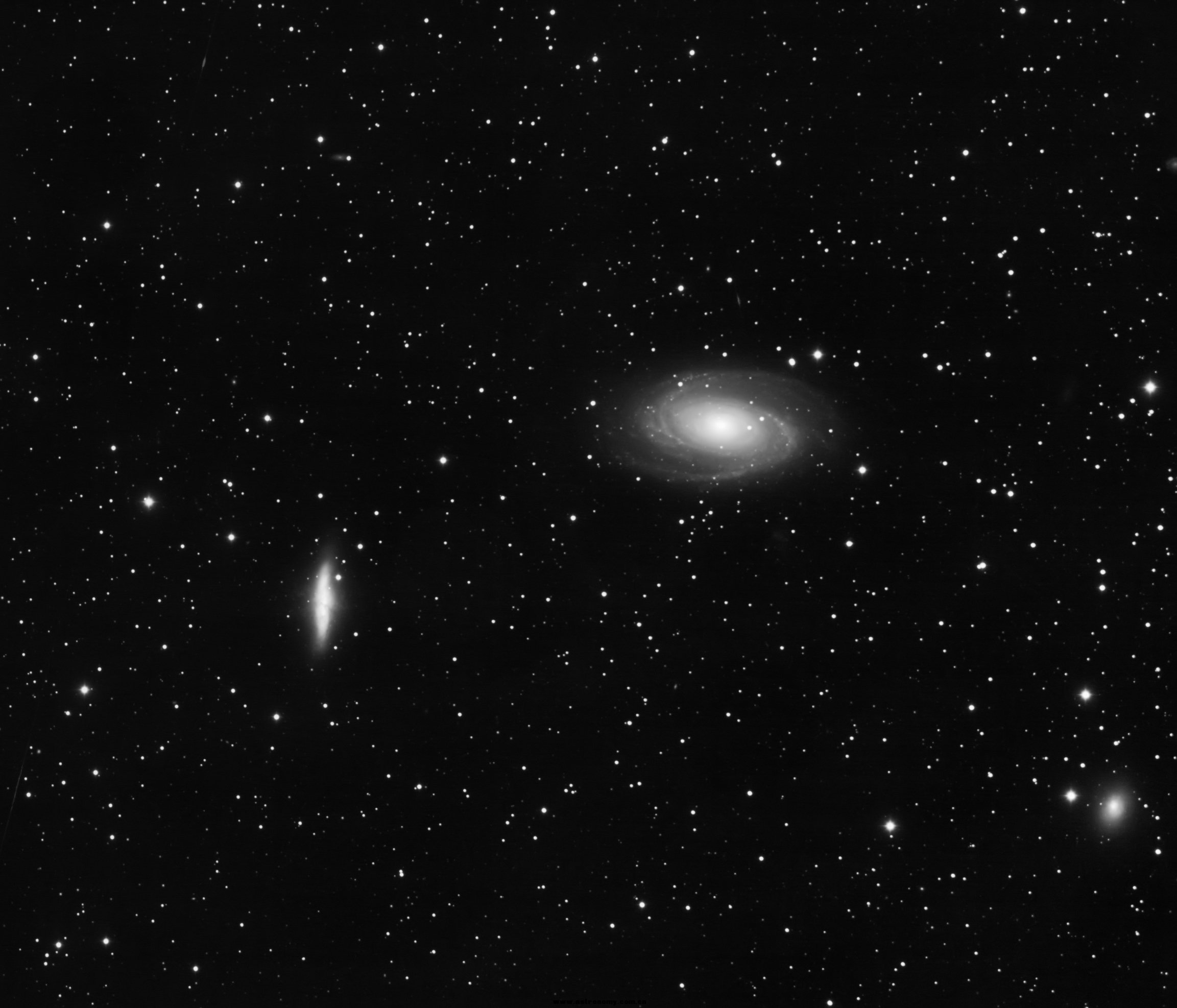 m81m82.jpg