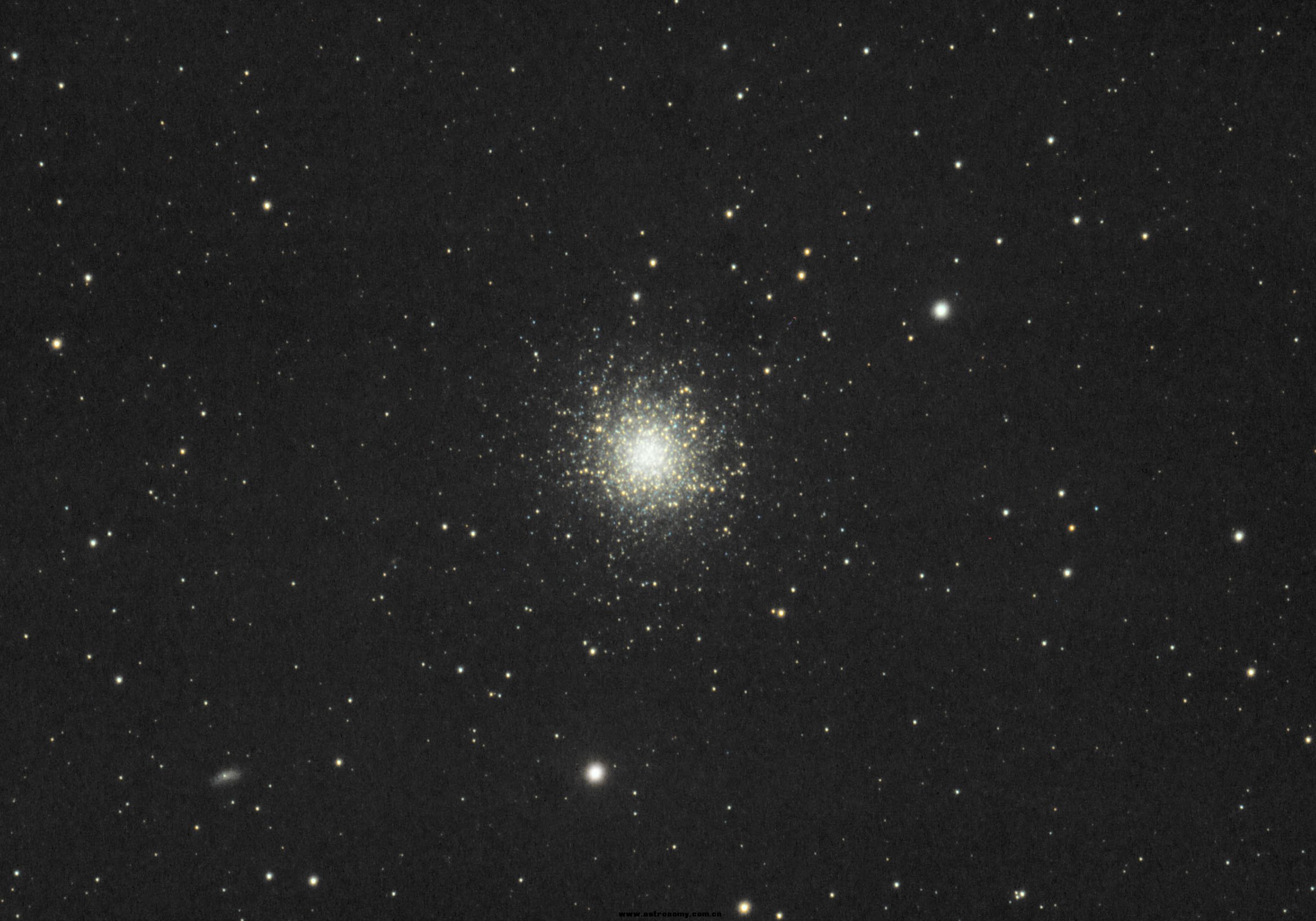 M13-NoiseReduced.jpg