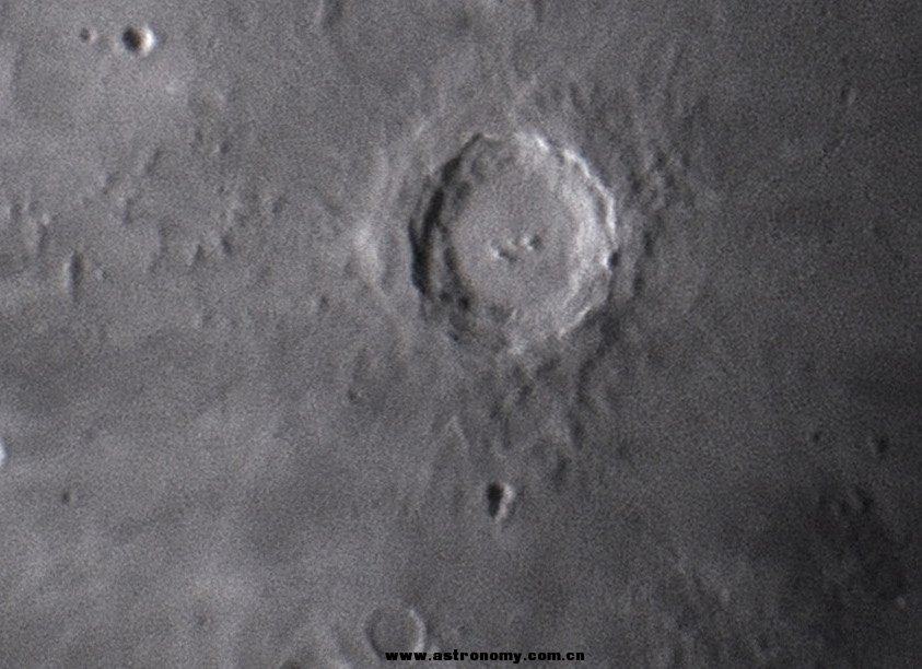 Copernicus（哥白尼）环形山