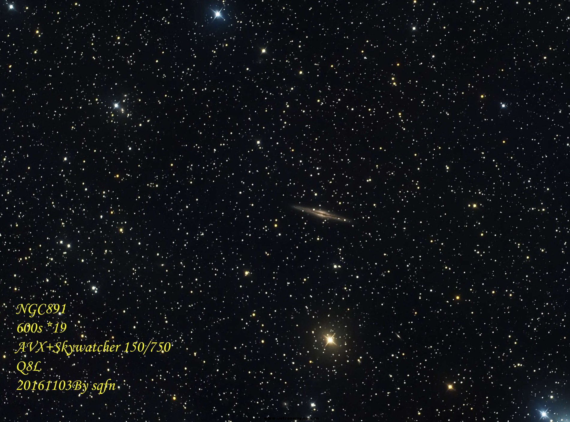 NGC891侧向星系