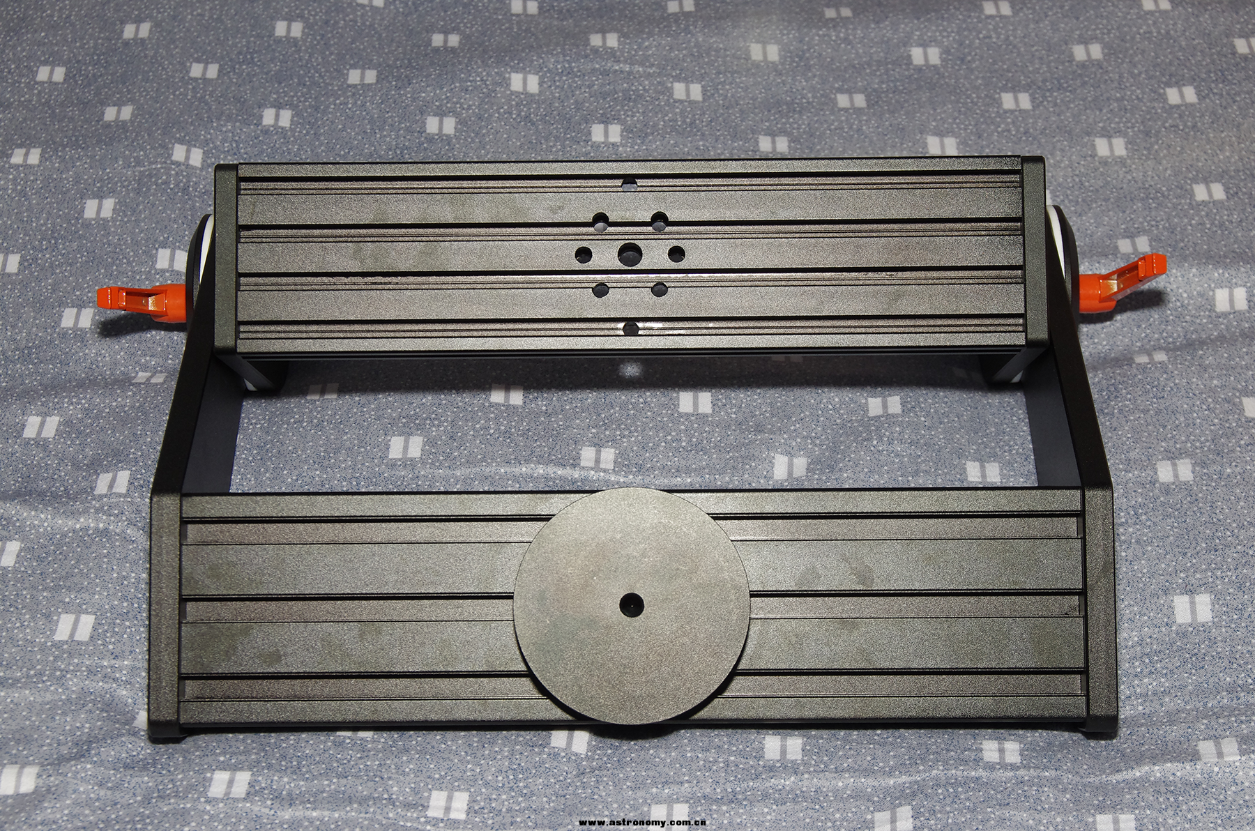 U320黑-4.png