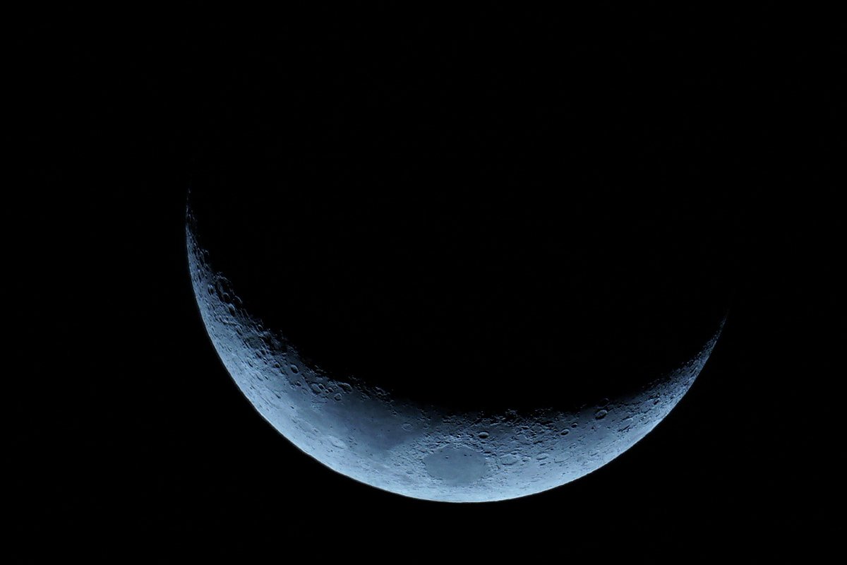 DSC06221-1-1 moon.jpg
