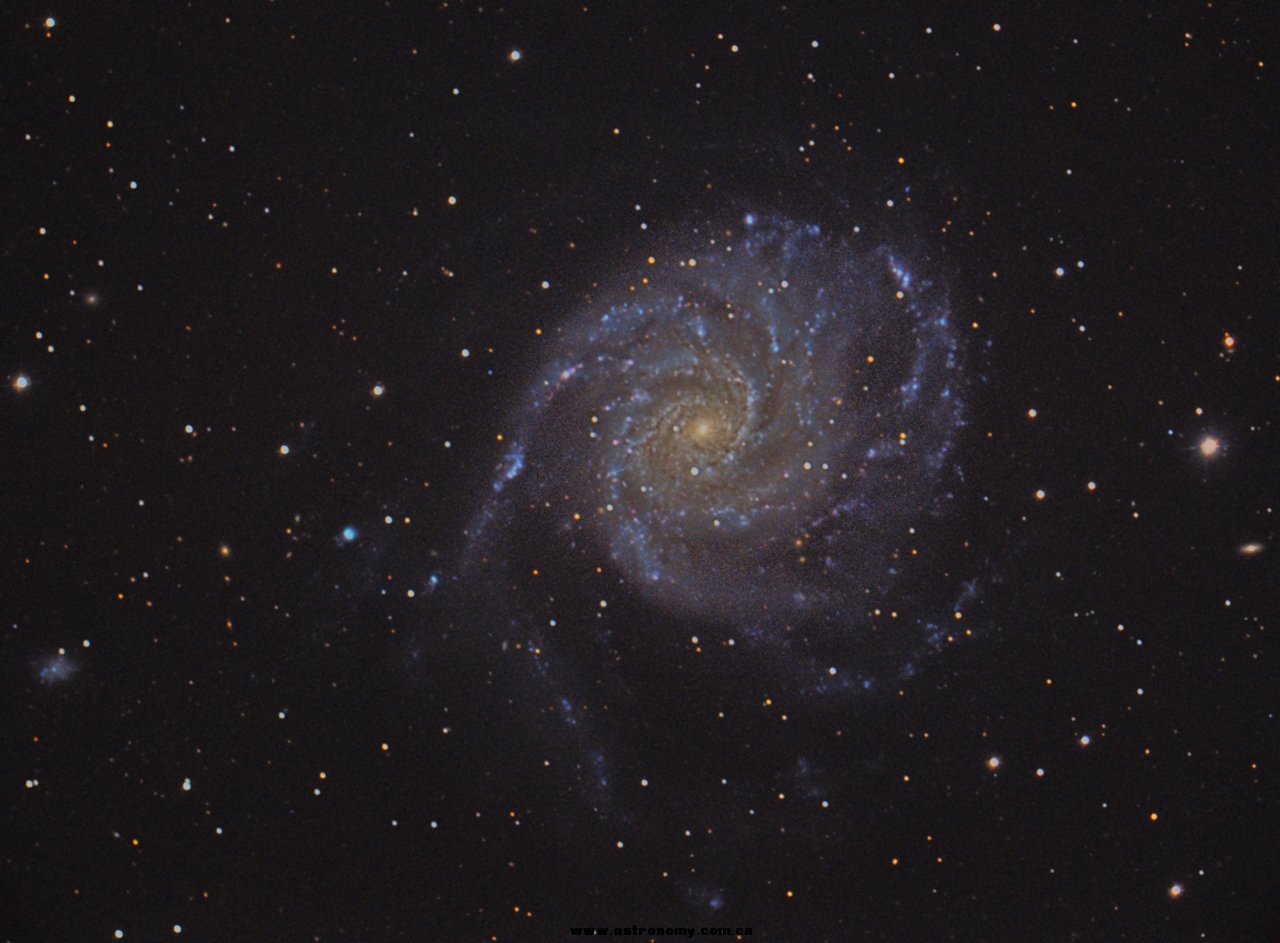 M101_300sx19_3.jpg