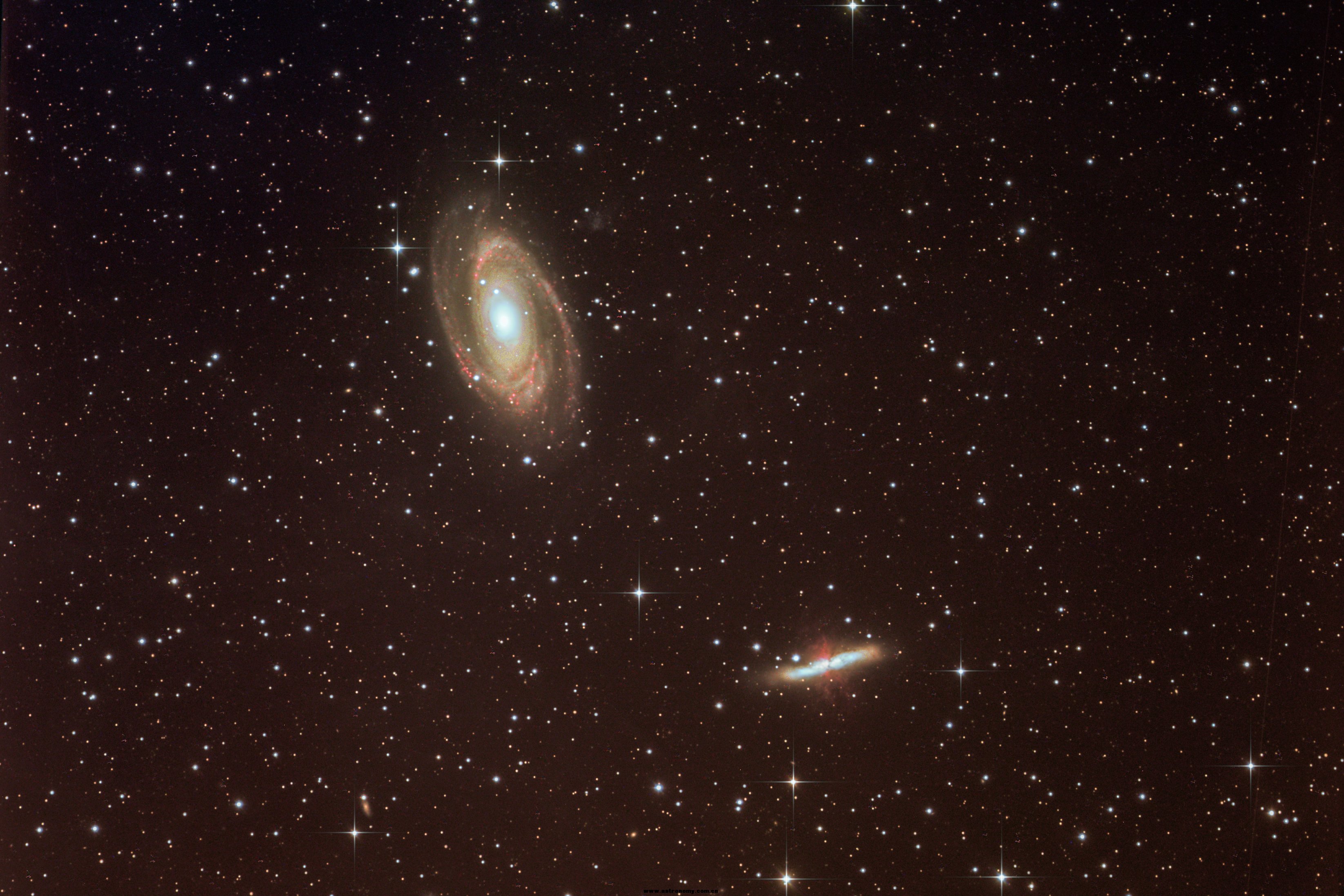 M81.jpg