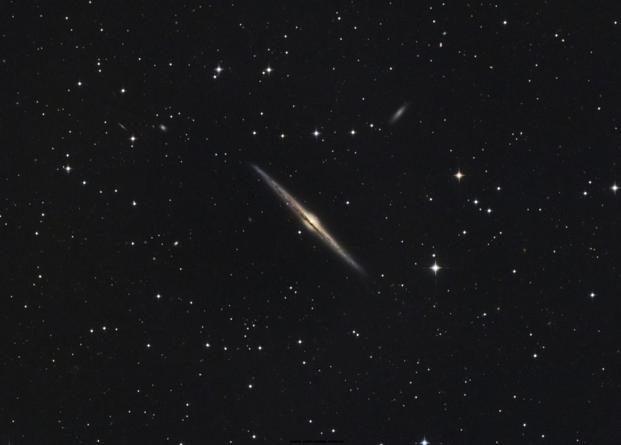 NGC4565.jpg