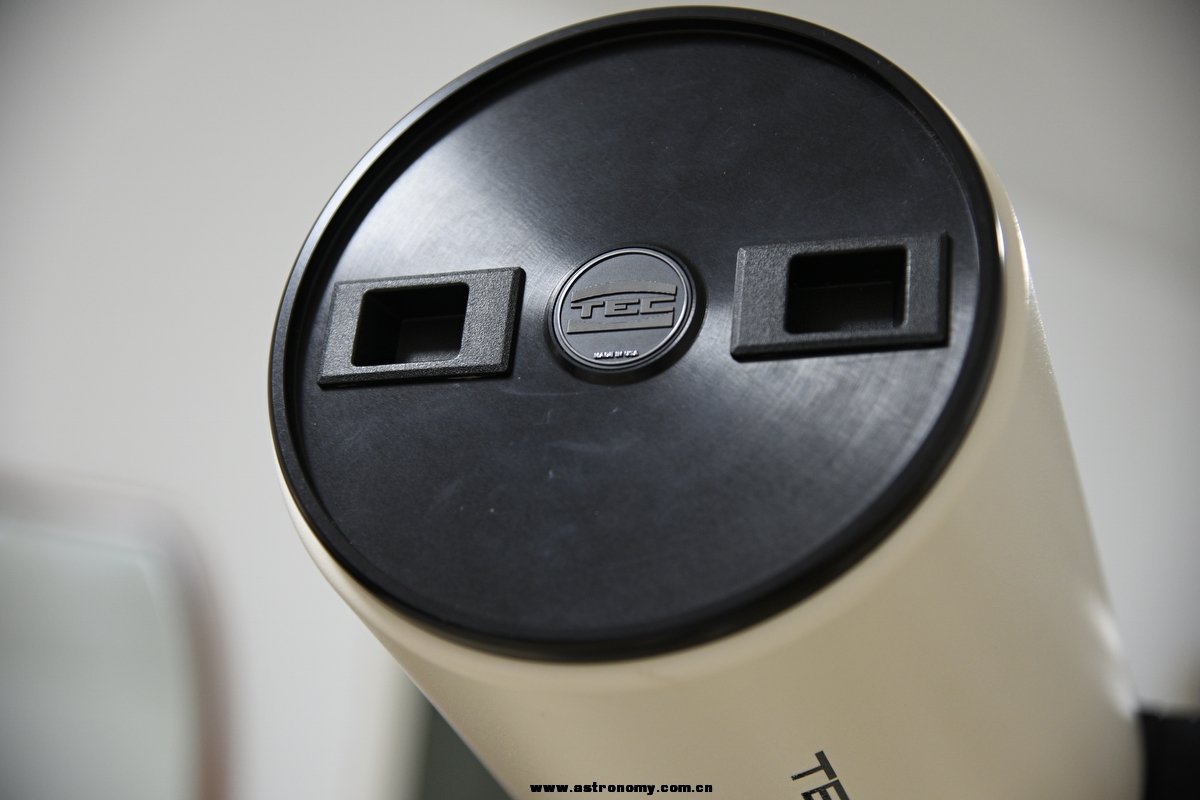 215801lrabk9aawhvbd2ee.jpg