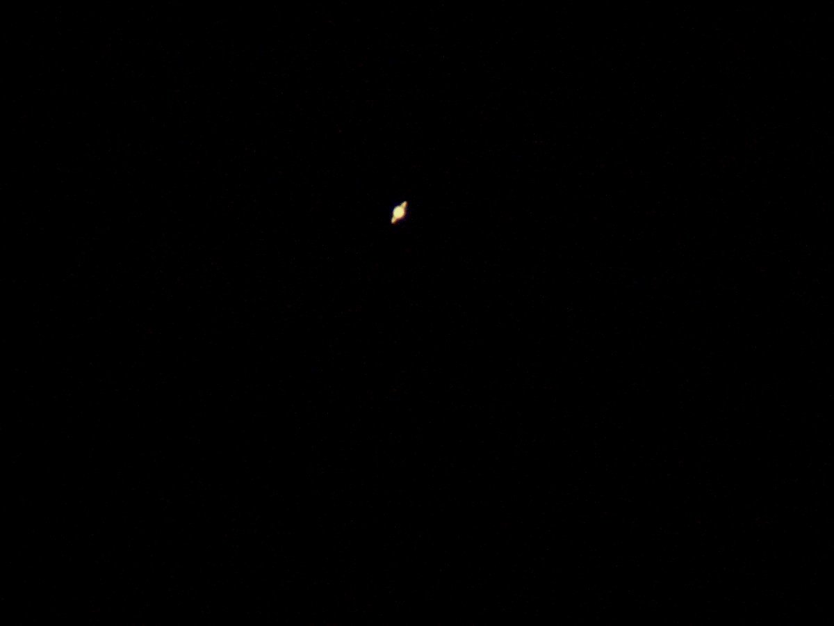 小望远镜中土星.JPG