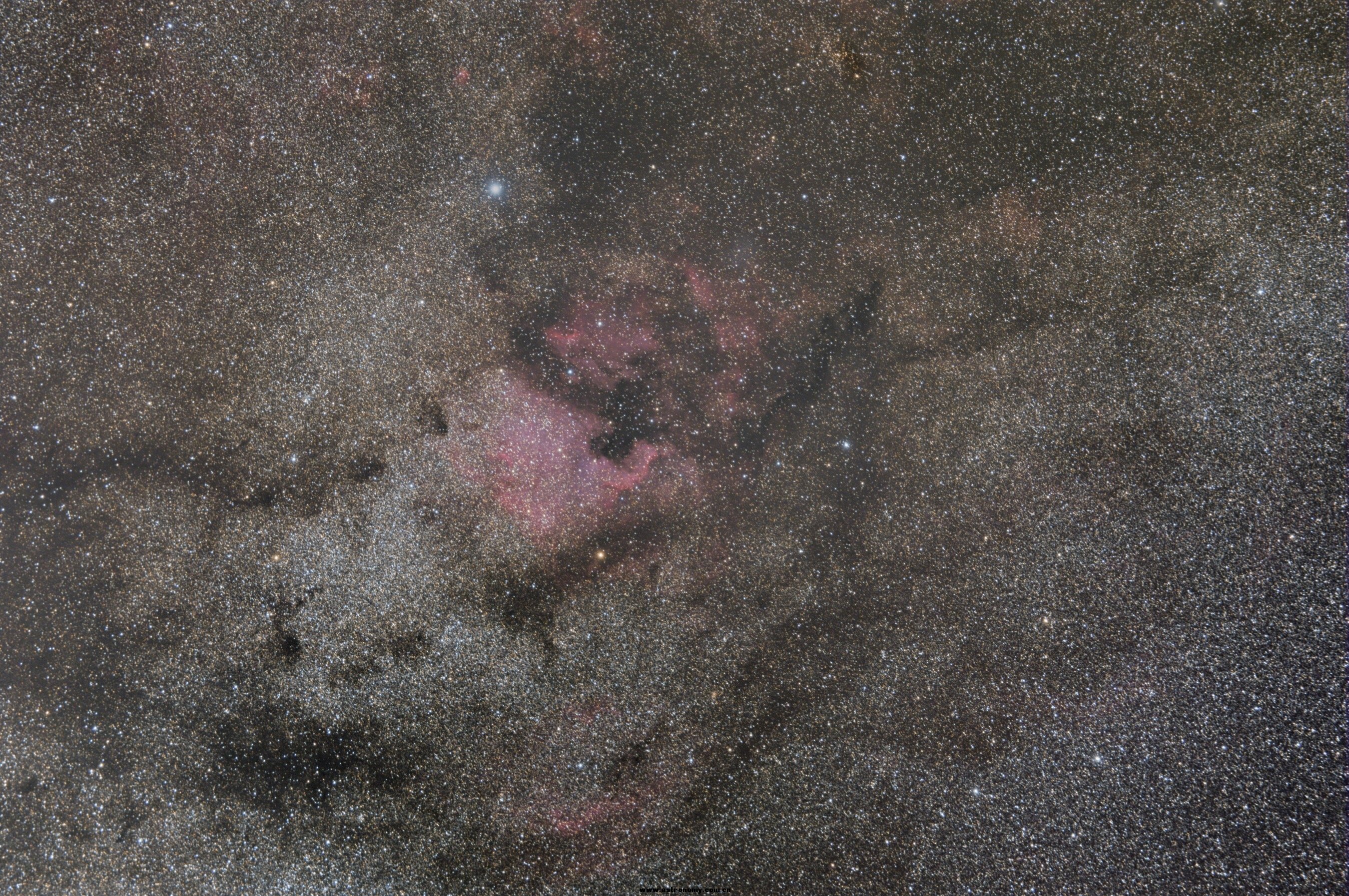 NGC7000.jpg