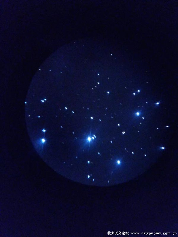 m45昴星团 iso3200 曝光30来秒 无后期