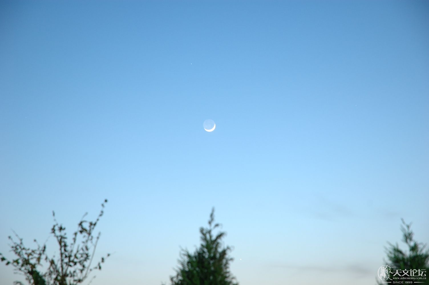水星“和”月