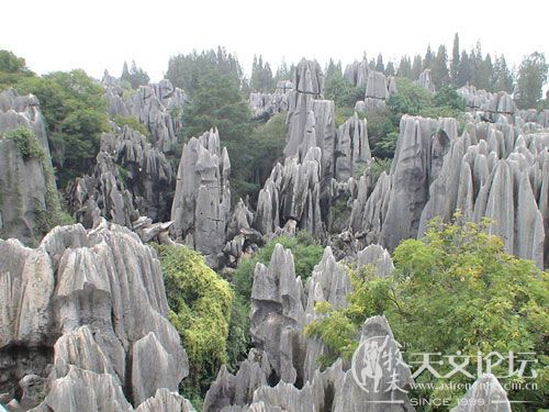第6名：中国昆明的石林（Stone Forest）.qq.jpg
