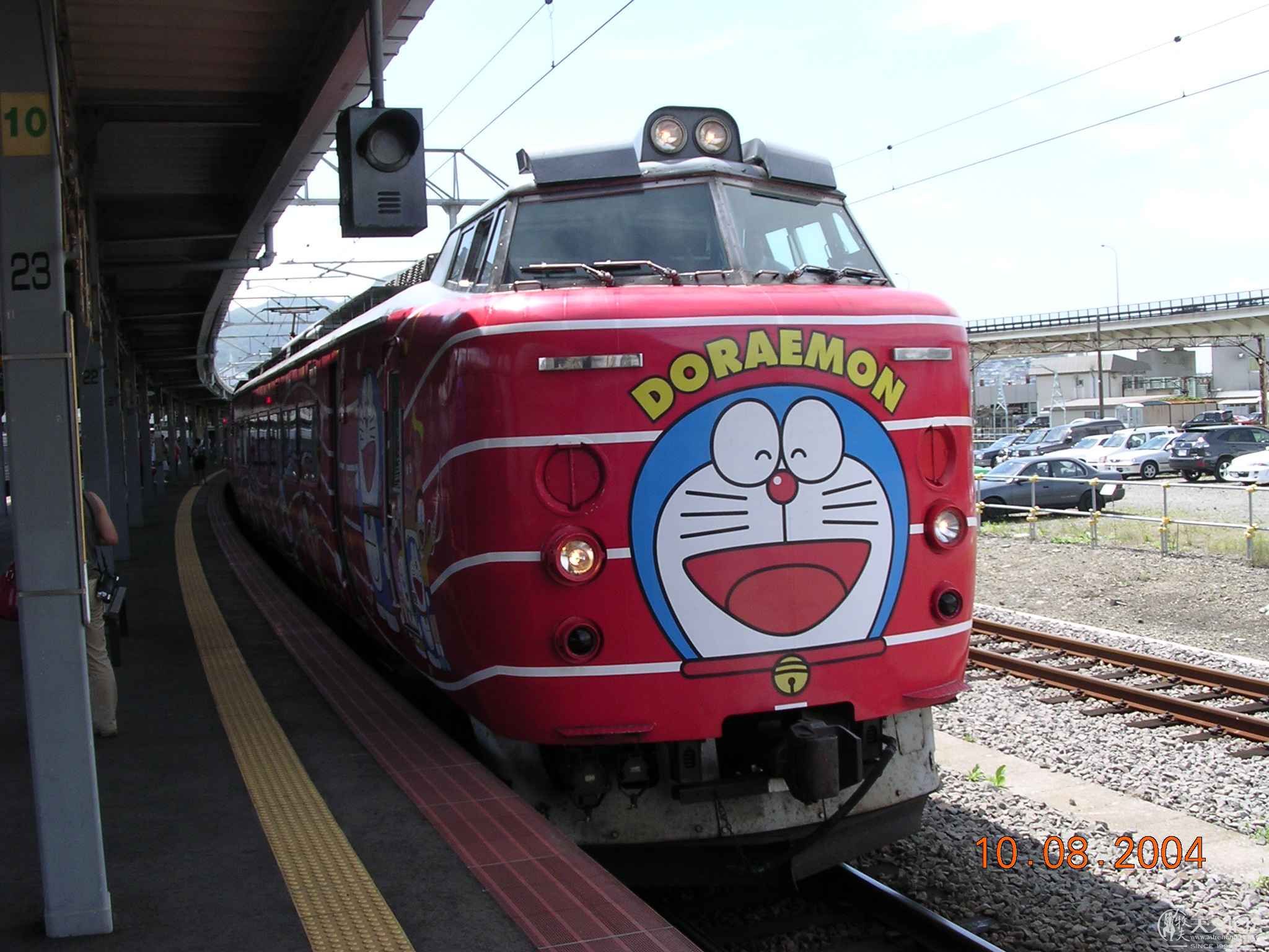 Doraemon_train1.jpg