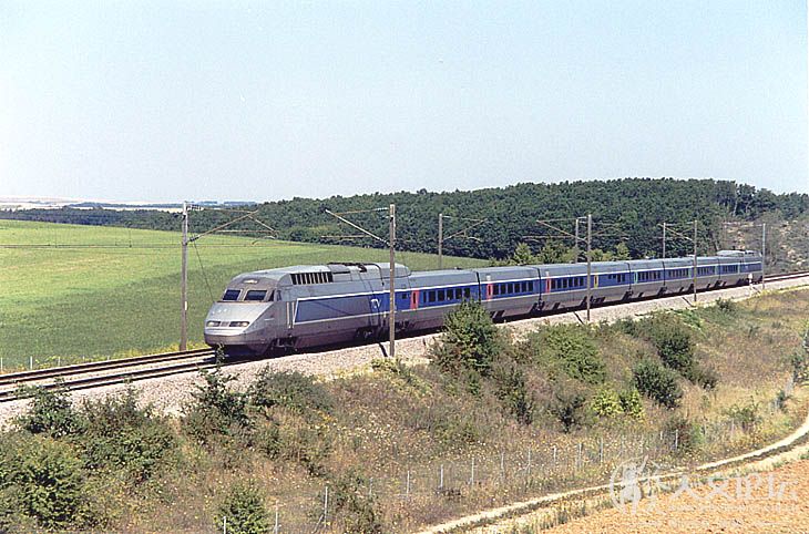 TGV-R au pk155 (2).jpg