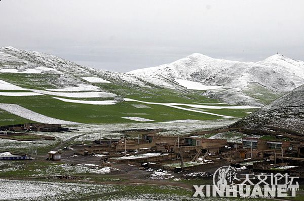 xinsrc_09206041921371562962658.jpg