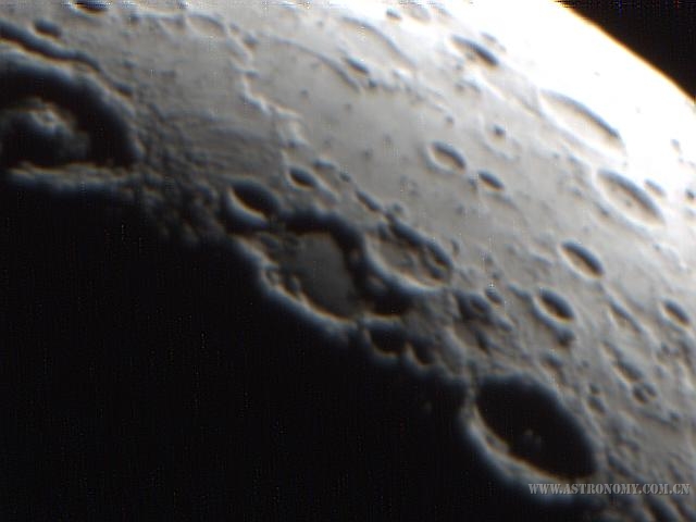Moon23.jpg