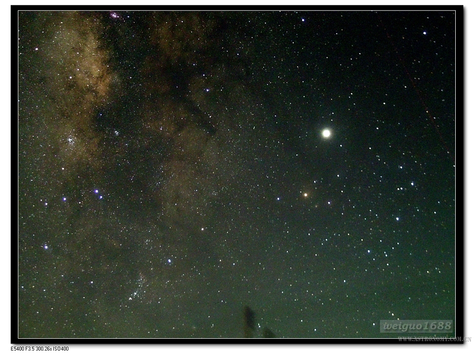 木星、天蝎及附近天区、iso400、F3.5、f＝53.5mm、300秒、两张叠合