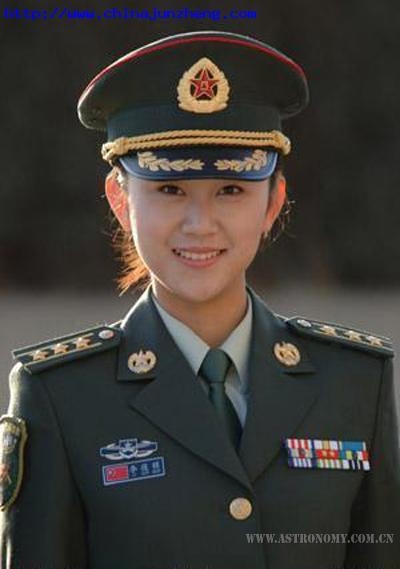14陆军军官军服.JPG