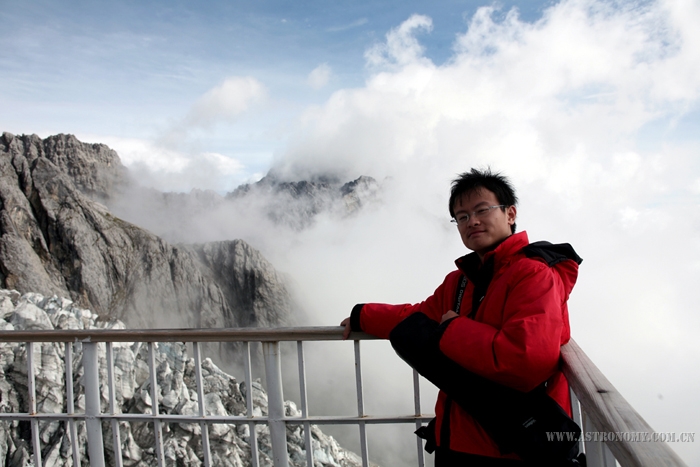 俺在玉龙雪山上