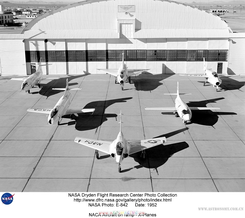 E-842.jpg