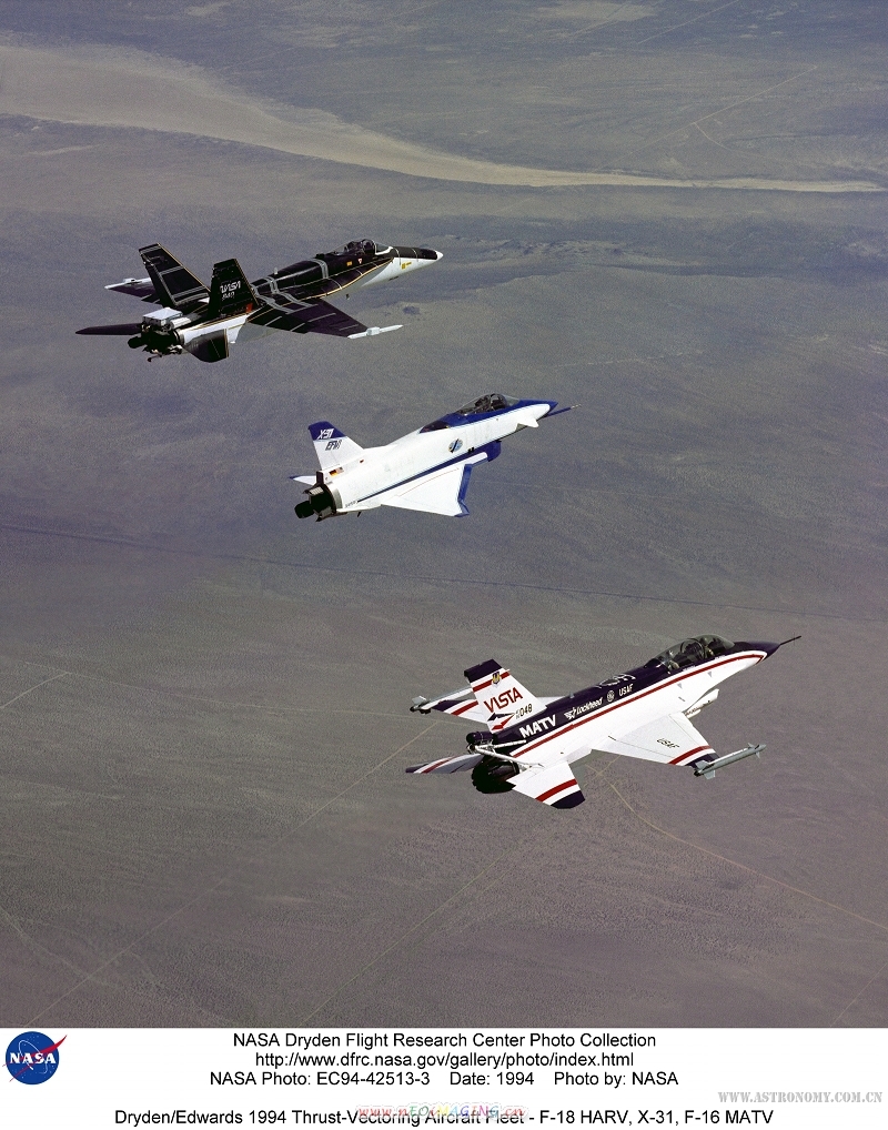 EC94-42513-3.jpg
