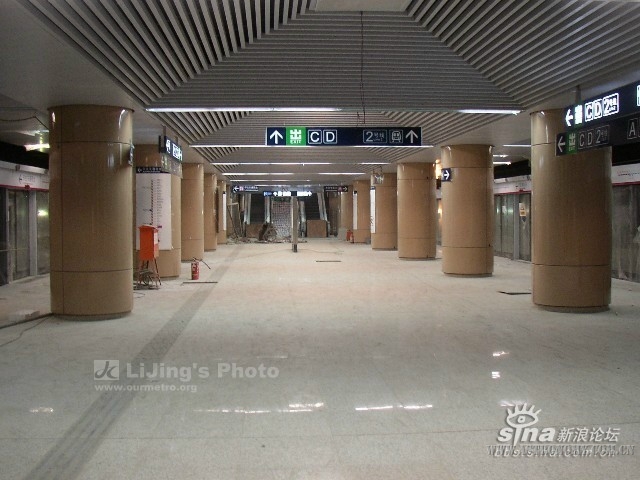 地铁5号线崇文门站