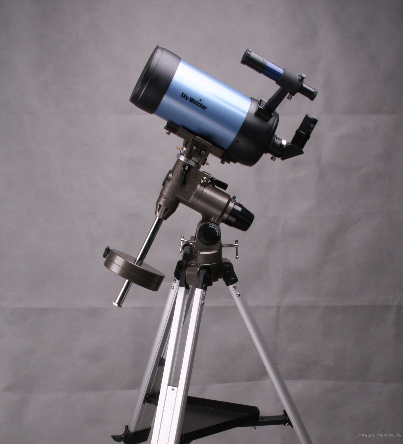MC127CEQ3_1.jpg