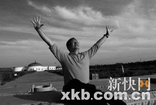 “我不会强迫任何学生，他们当然是自愿的，我已经习以为常了。”