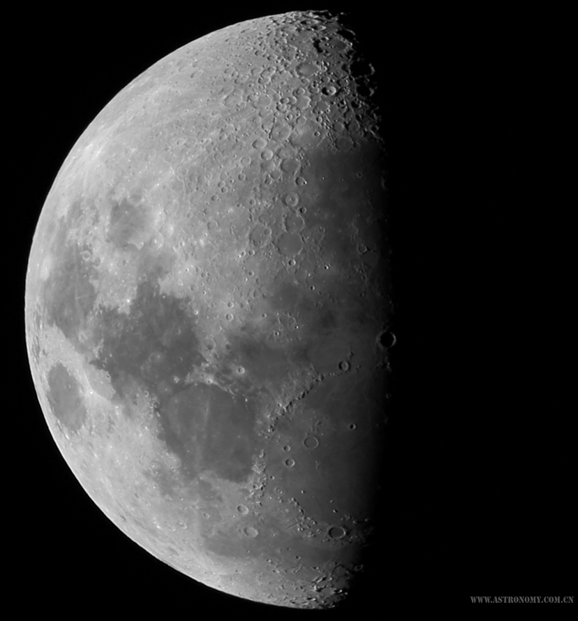 moon20071020_r.jpg