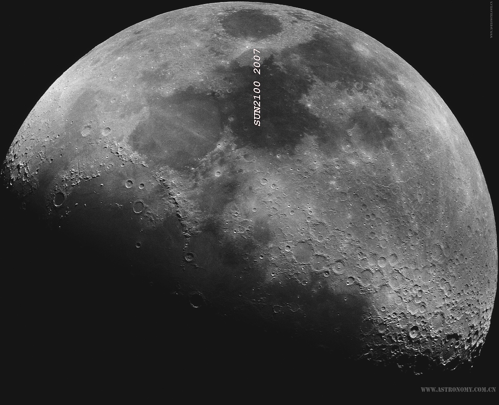 moon1.jpg