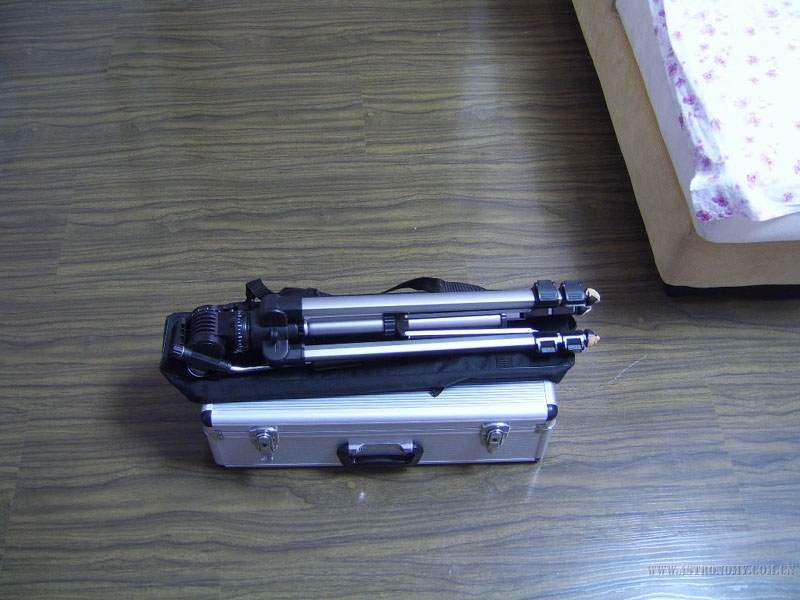 SV100694.JPG