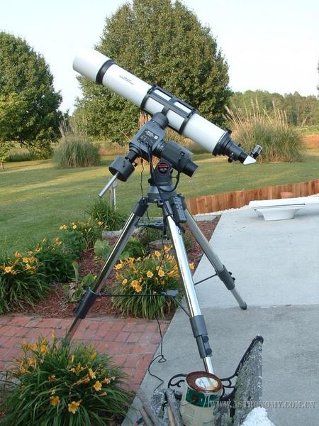 9088Telescope_001-med.jpg