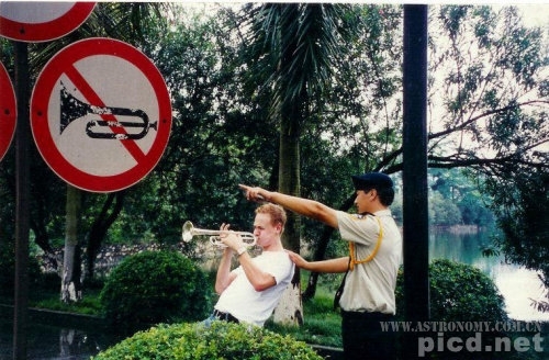 传说中的明知故犯.jpg