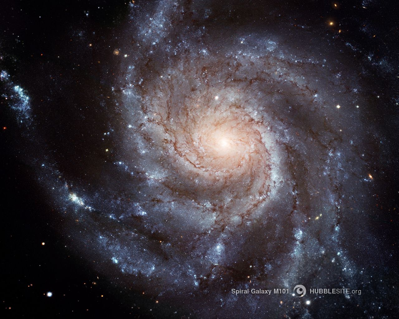 Spiral Galaxy M101.jpg