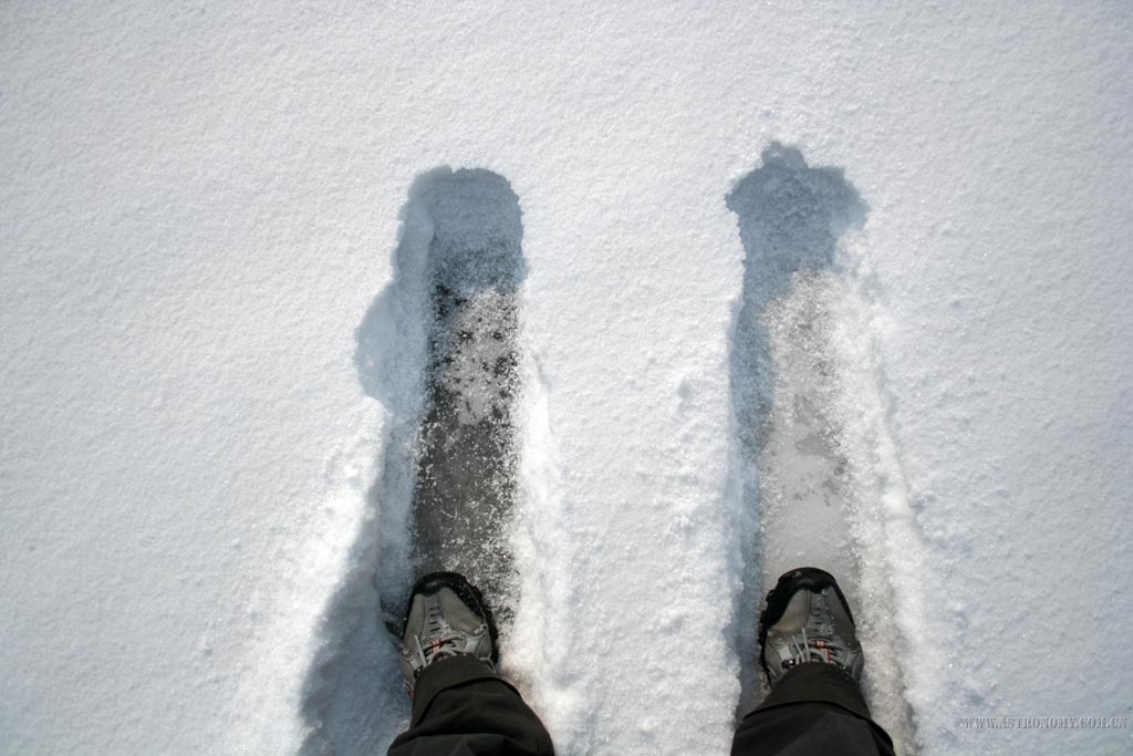 末脚的雪，弄了个假雪橇