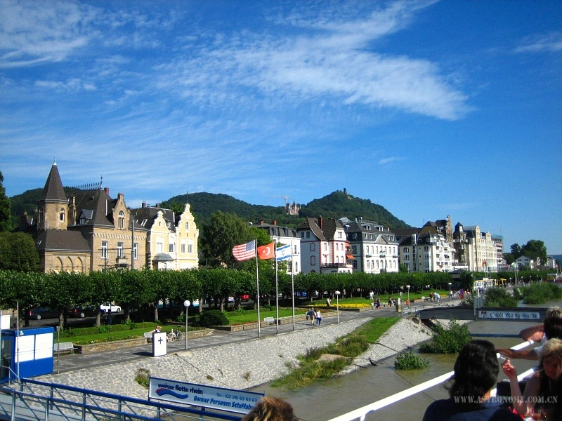 454.jpg