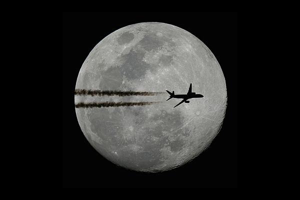 moon-plane.jpg