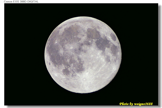 moon080915x.jpg