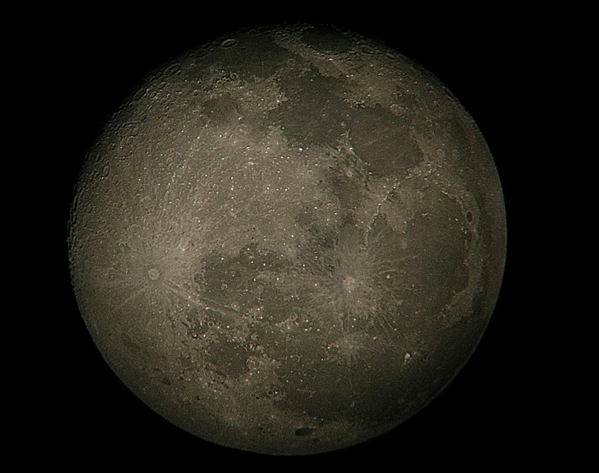 moon.JPG